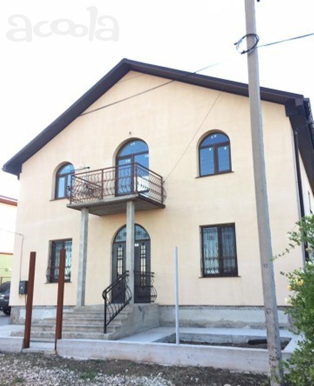 Продаю дом 200 кв. м Симферополь