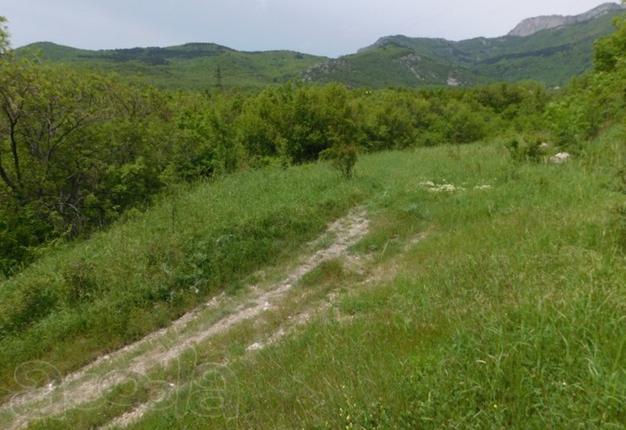 Продаю участок 6 соток ИЖС Ялта