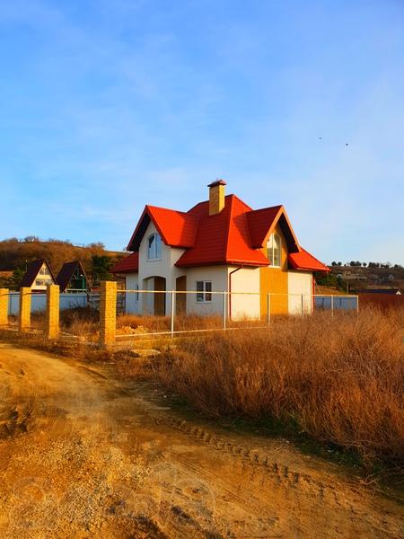 Шикарный дом для комфортной жизни у моря